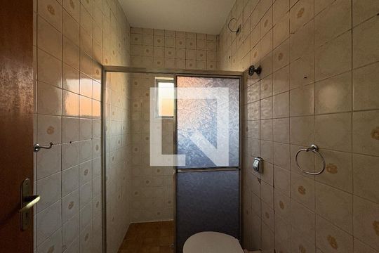 Banheiro - Casa 1 de casa à venda com 3 quartos, 170m² em Vila Boacava, São Paulo