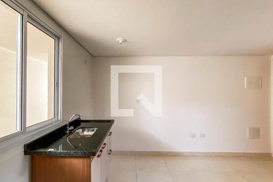Cozinha/área de serviço  de apartamento para alugar com 2 quartos, 43m² em Vila Centenario, São Paulo