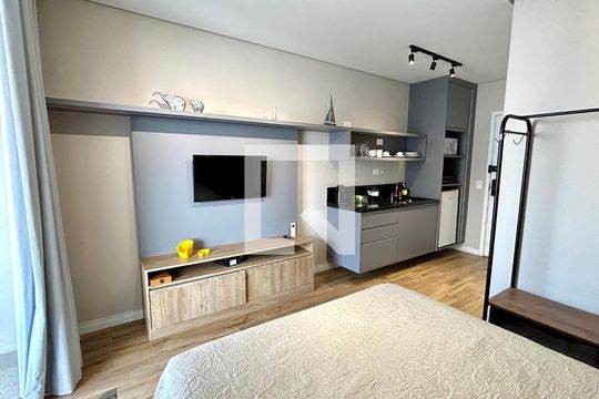Quarto  de kitnet/studio para alugar com 1 quarto, 29m² em Macedo, Guarulhos