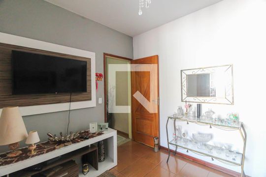 Casa à venda com 3 quartos, 125m² em Vila Primavera, São Paulo
