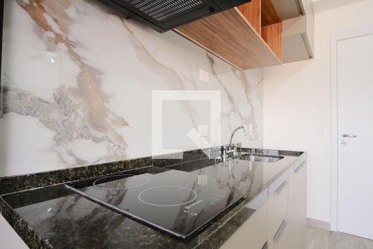 Cozinha de kitnet/studio para alugar com 1 quarto, 28m² em Vila Matilde, São Paulo