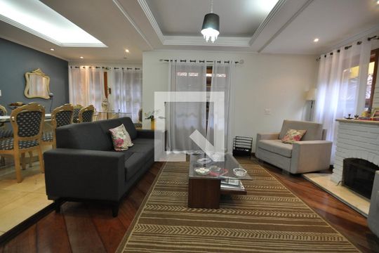 Sala de casa de condomínio à venda com 4 quartos, 320m² em Vila Albertina, São Paulo