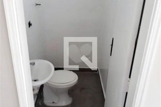 Casa à venda com 4 quartos, 169m² em Tremembé, São Paulo
