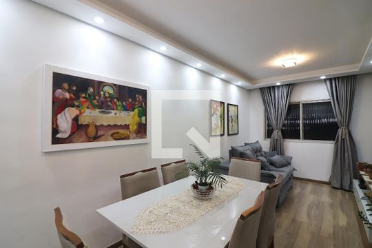 Sala  de apartamento à venda com 2 quartos, 68m² em Chácara Sergipe, São Bernardo do Campo