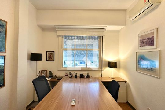 Apartamento à venda com 1 quarto, 33m² em Leblon, Rio de Janeiro