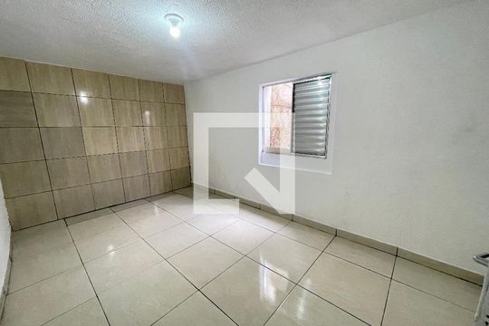 Quarto  de casa para alugar com 1 quarto, 40m² em Jaguaré, São Paulo