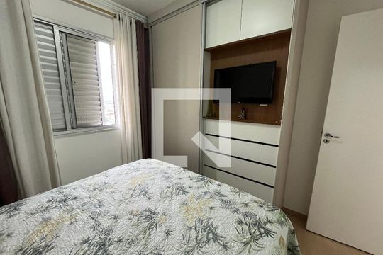 Quarto de apartamento à venda com 3 quartos, 56m² em Jardim Centenario, São Paulo