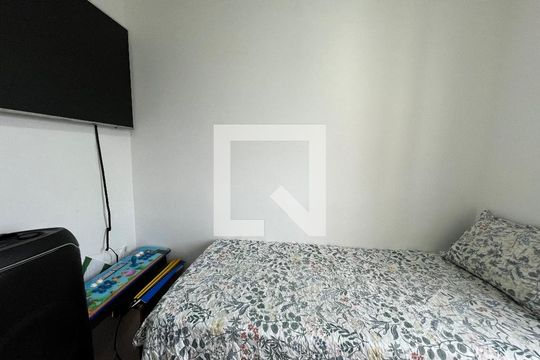 Quarto de apartamento à venda com 3 quartos, 56m² em Jardim Centenario, São Paulo