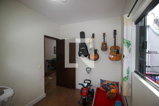 Casa para alugar com 3 quartos, 110m² em Jardim Santa Esmeralda, Sorocaba