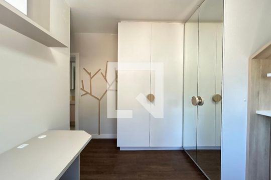 Suíte 1 de casa para alugar com 4 quartos, 289m² em Centro, Florianópolis