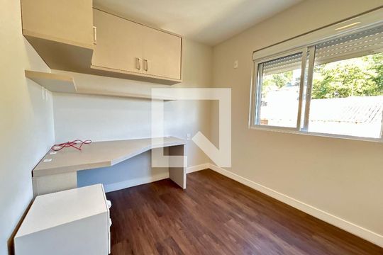Suíte 2 de casa para alugar com 4 quartos, 289m² em Centro, Florianópolis