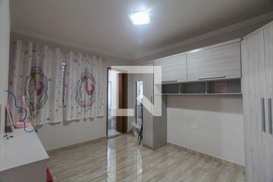 Casa para alugar com 4 quartos, 400m² em Vila Primavera, São Paulo