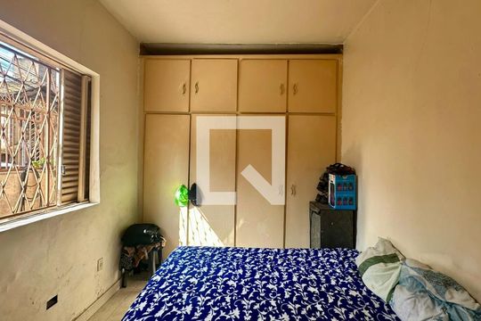 Quarto  de casa à venda com 3 quartos, 135m² em Padre Eustáquio, Belo Horizonte