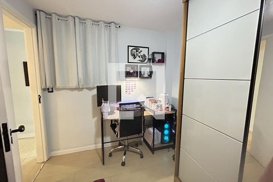 Quarto 1 de casa para alugar com 4 quartos, 120m² em Engenho de Dentro, Rio de Janeiro