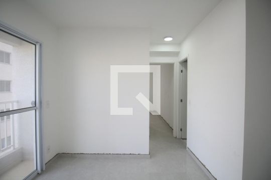 Apartamento para alugar com 2 quartos, 37m² em Parque Ipe, São Paulo