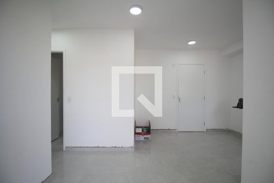 Apartamento para alugar com 2 quartos, 37m² em Parque Ipe, São Paulo