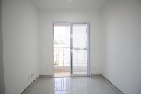 Apartamento para alugar com 2 quartos, 37m² em Parque Ipe, São Paulo