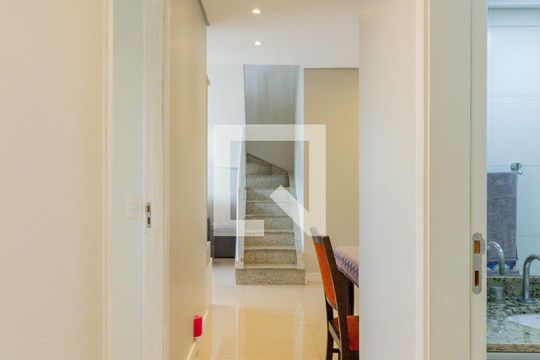 Corredor de apartamento à venda com 3 quartos, 120m² em Vila Pirituba, São Paulo