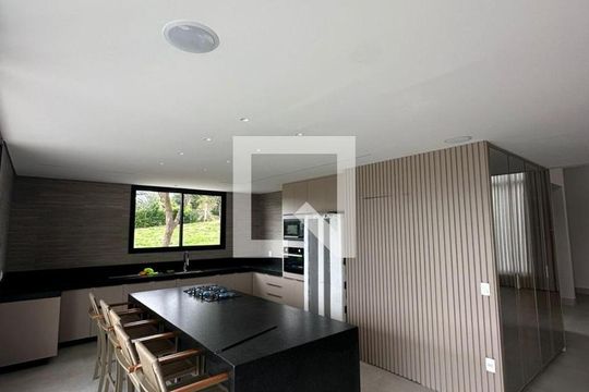Casa para alugar com 4 quartos, 360m² em Francisco Pereira, Lagoa Santa