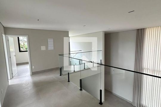 Casa para alugar com 4 quartos, 360m² em Francisco Pereira, Lagoa Santa