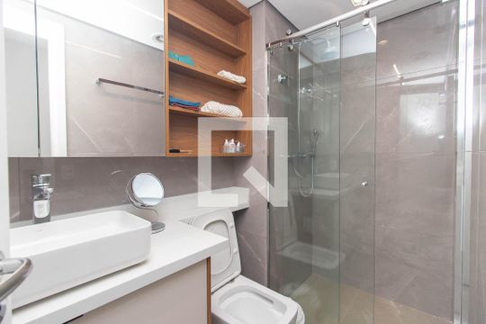 Banheiro Social de apartamento à venda com 2 quartos, 69m² em Vila Maria Alta, São Paulo