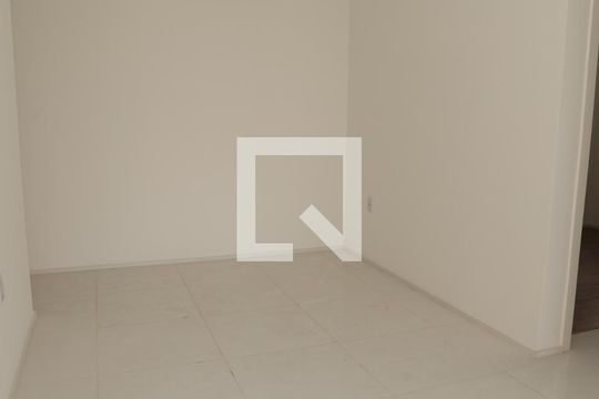 Apartamento para alugar com 3 quartos, 61m² em Fazenda Crimeia Caveiras, Goiânia