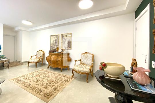 Apartamento à venda com 2 quartos, 111m² em Funcionários, Belo Horizonte