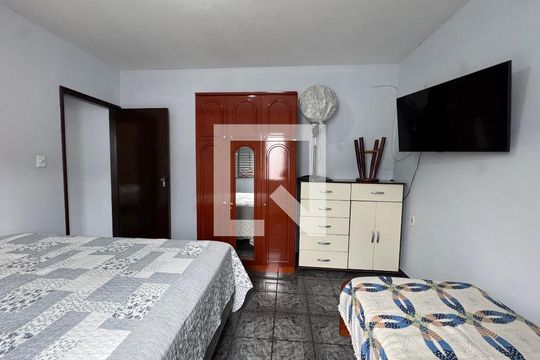 Quarto 1 de casa à venda com 3 quartos, 218m² em Jardim Roberto, Osasco