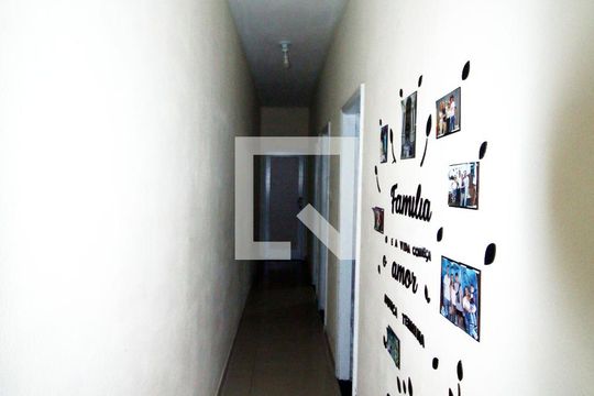 Sala - Corredor de apartamento à venda com 3 quartos, 83m² em Vista Alegre, Rio de Janeiro
