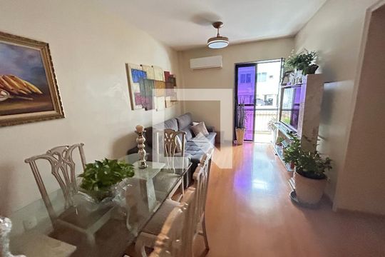 Sala de apartamento à venda com 2 quartos, 93m² em Vila Valqueire, Rio de Janeiro