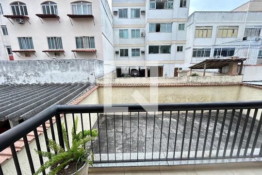 Varanda  de apartamento à venda com 2 quartos, 93m² em Vila Valqueire, Rio de Janeiro