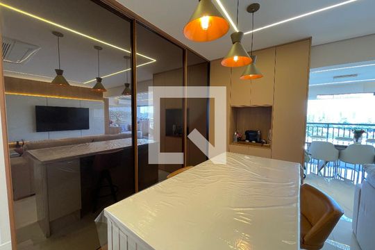 Sala de apartamento à venda com 3 quartos, 120m² em Butantã, São Paulo