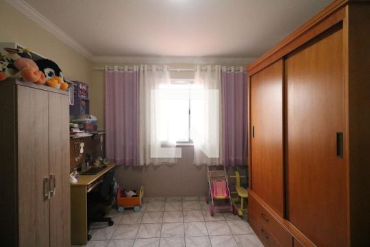 Quarto 1 de casa à venda com 3 quartos, 140m² em Taboão, Diadema