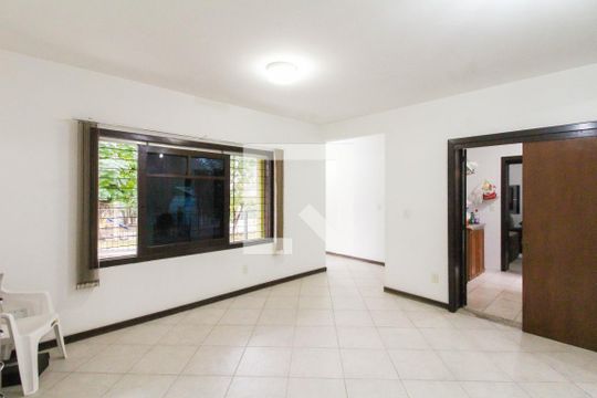 Sala 2 de casa para alugar com 5 quartos, 291m² em Vila Imbui, Cachoeirinha