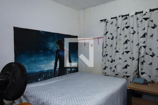 Quarto 2 de casa à venda com 3 quartos, 312m² em Parque Industrial, São Paulo