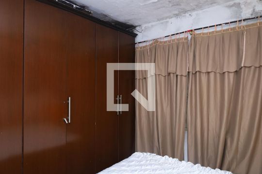 Quarto 1 de casa à venda com 3 quartos, 312m² em Parque Industrial, São Paulo