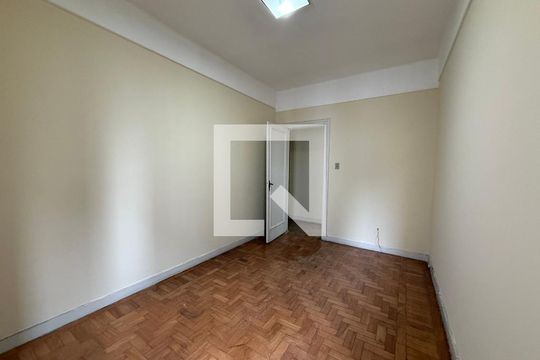 Quarto 1 de kitnet/studio à venda com 2 quartos, 67m² em Santa Ifigênia, São Paulo