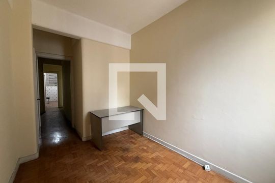 Quarto 2 de kitnet/studio à venda com 2 quartos, 67m² em Santa Ifigênia, São Paulo