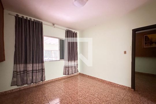 Quarto de casa para alugar com 3 quartos, 120m² em Vila Dayse, São Bernardo do Campo