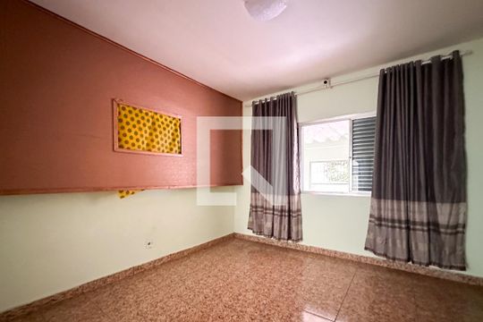 Quarto de casa para alugar com 3 quartos, 120m² em Vila Dayse, São Bernardo do Campo