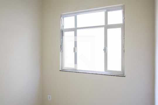 Quarto 1 de casa para alugar com 2 quartos, 70m² em Trindade, São Gonçalo