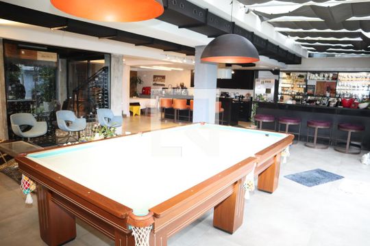 SALA ,SINUCA +BAR de casa de condomínio à venda com 3 quartos, 525m² em Recreio dos Bandeirantes, Rio de Janeiro