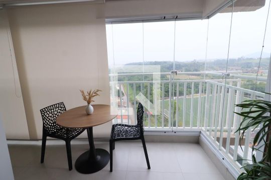 Sala de apartamento para alugar com 2 quartos, 42m² em I.a.p.i., Osasco
