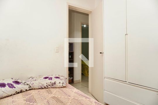 Quarto 1 de apartamento à venda com 3 quartos, 70m² em Pompéia, Belo Horizonte