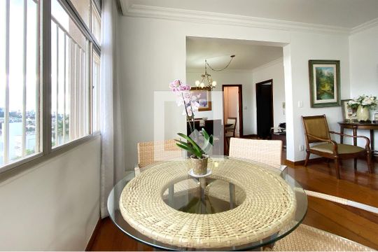 Sala de apartamento à venda com 3 quartos, 115m² em Santa Lúcia, Belo Horizonte