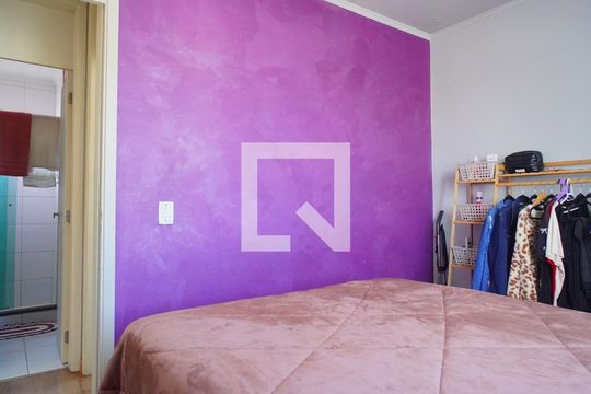 Quarto 1 de apartamento para alugar com 2 quartos, 52m² em Humaitá, Porto Alegre