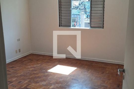 Quarto 2 de casa para alugar com 2 quartos, 100m² em Vila Prudente, São Paulo