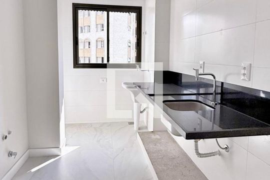 Apartamento à venda com 2 quartos, 67m² em Centro, Belo Horizonte