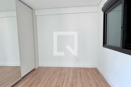 Apartamento à venda com 3 quartos, 86m² em Santo Antônio, Belo Horizonte