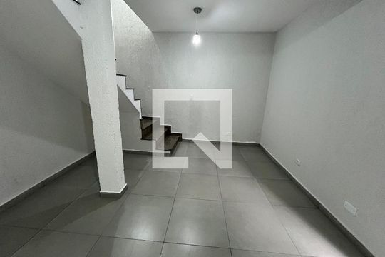Casa à venda com 3 quartos, 130m² em Sítio do Mandaqui, São Paulo